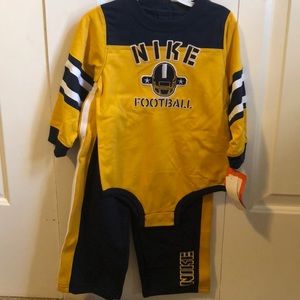 24 mo boys Nike outfit